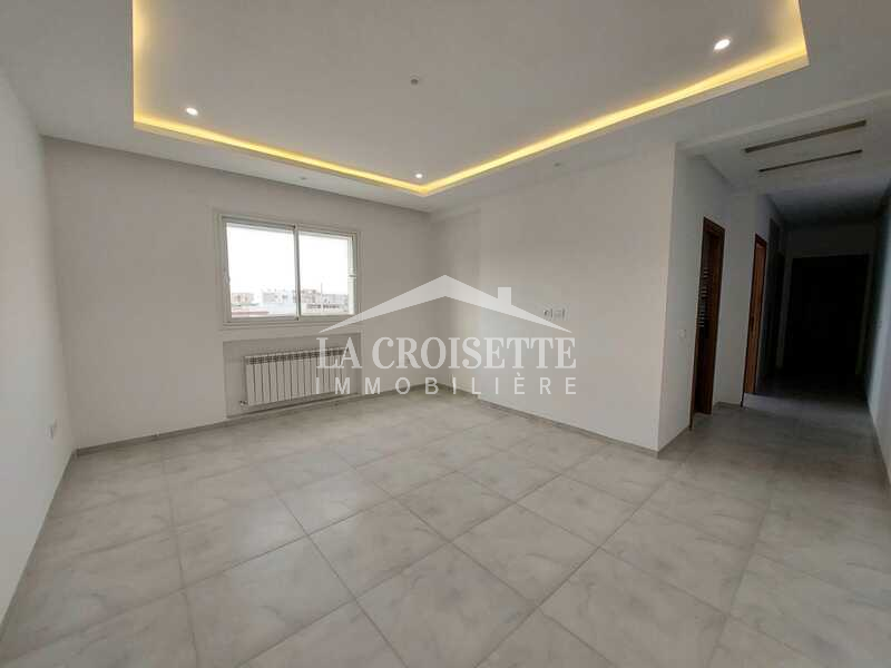 Appartement S+2 à La Soukra